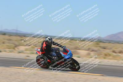 media/Sep-25-2023-Moto Forza (Mon) [[81ffa65e0a]]/B-C Group/Session 3 (Turn 16 Inside)/